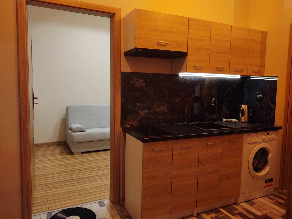 Little Big Bc - Modern Krakow